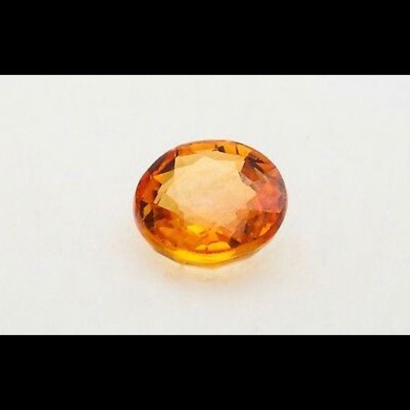 Loose cut orange sapphires. - Picture 1 of 3